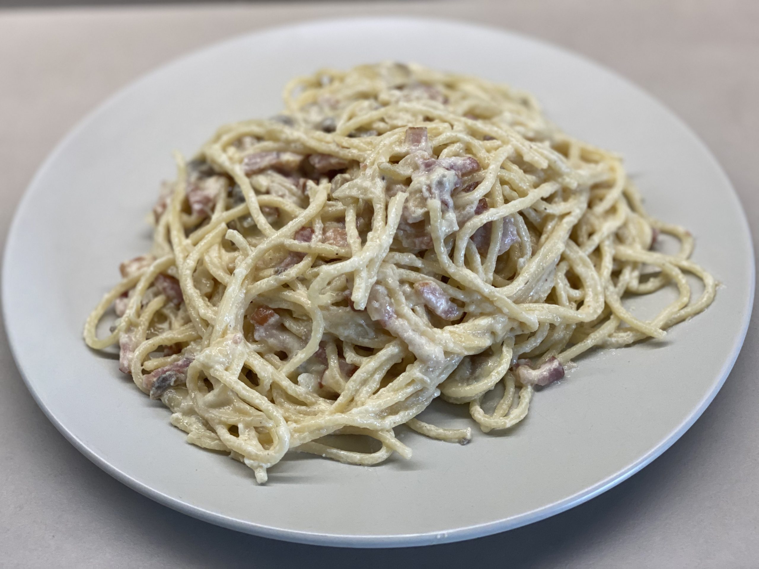 Spaguetti a la carbonara